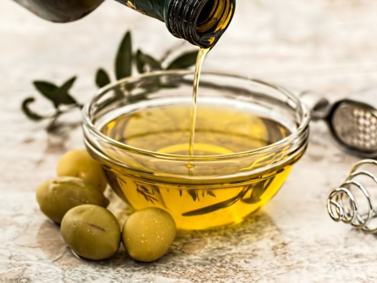 Olio d'oliva a 70 euro