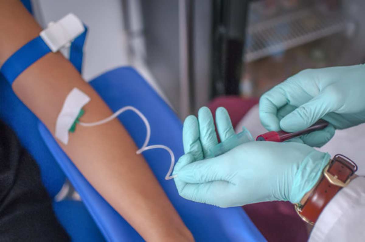 Scopre di essere incinta durante il cambio di sesso