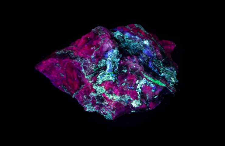 Minerali fluorescenti