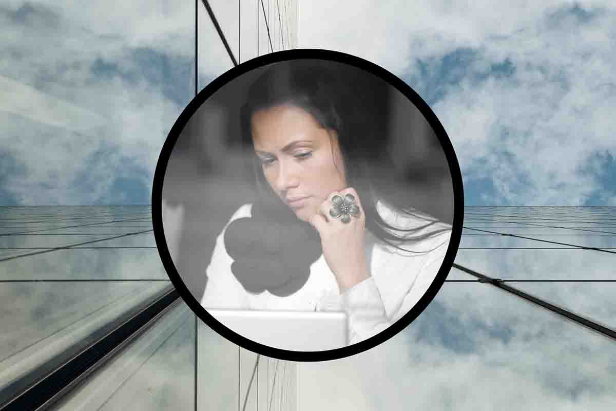 Spegnere cervello consigli utili addio overthinking