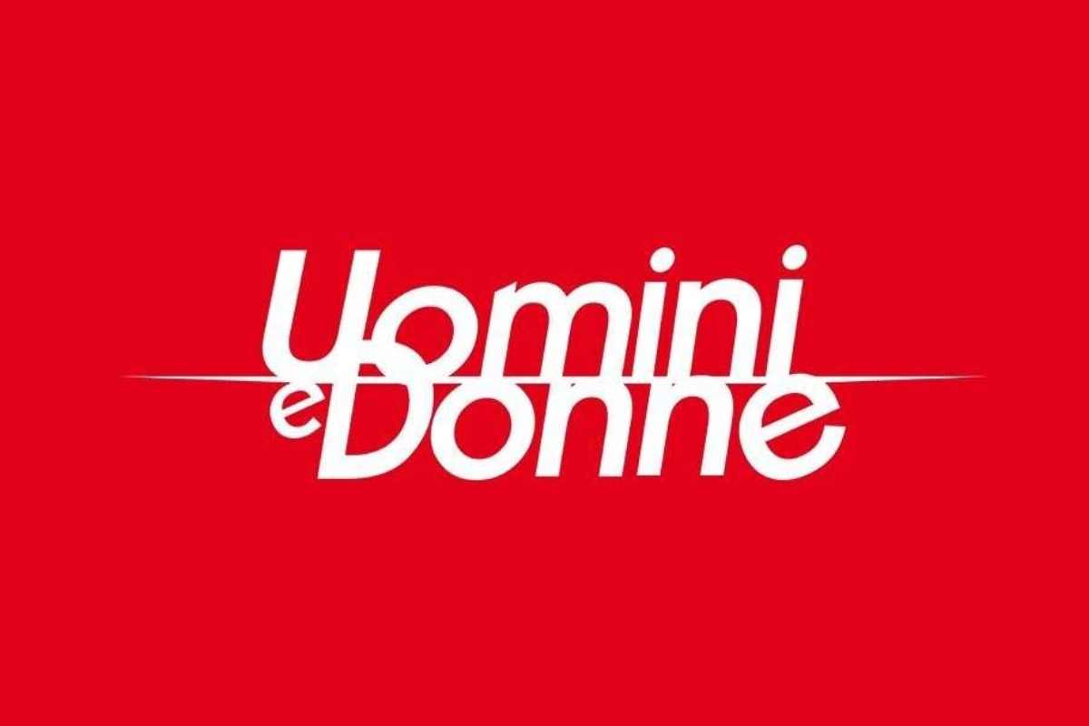 "Come mi coccola lei": ex Uomini e Donne spiffera tutto,