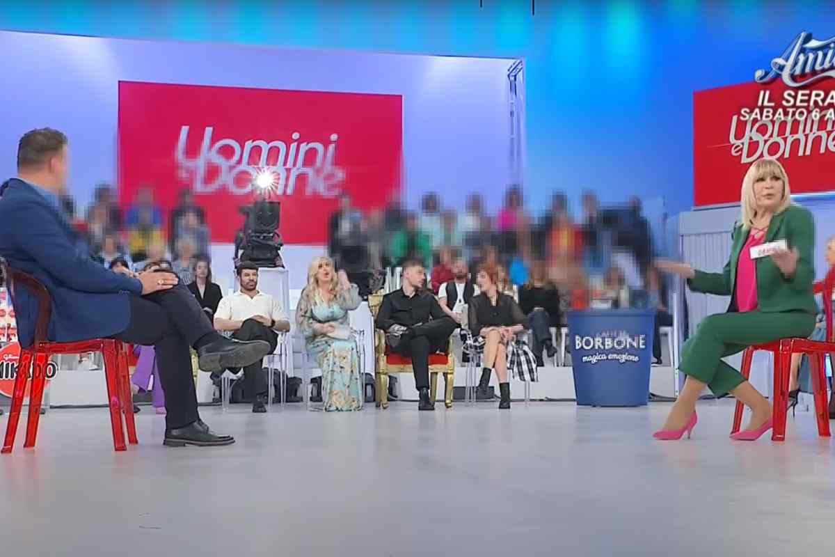 Uomini e donne, coppia si dice addio