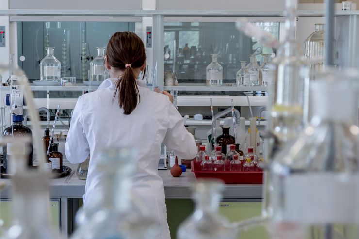 pfas assorbiti pelle nuovo studio rivela novità allarmante